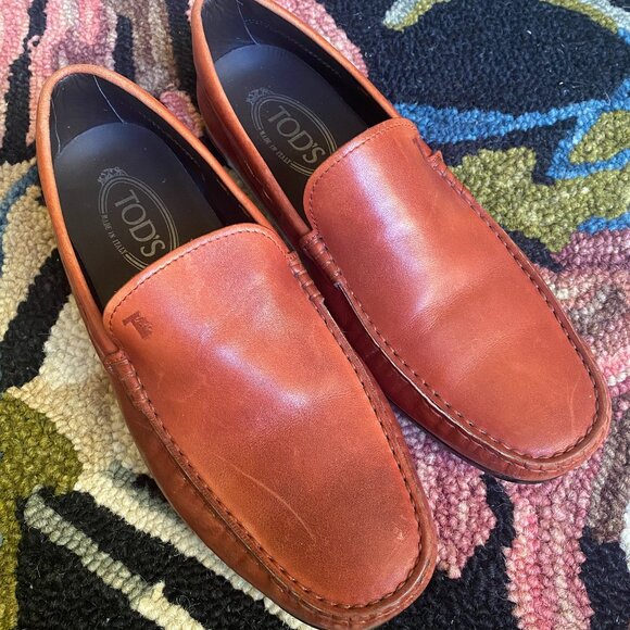 Tod's Men’s Moccasin Driving Loafers - 6